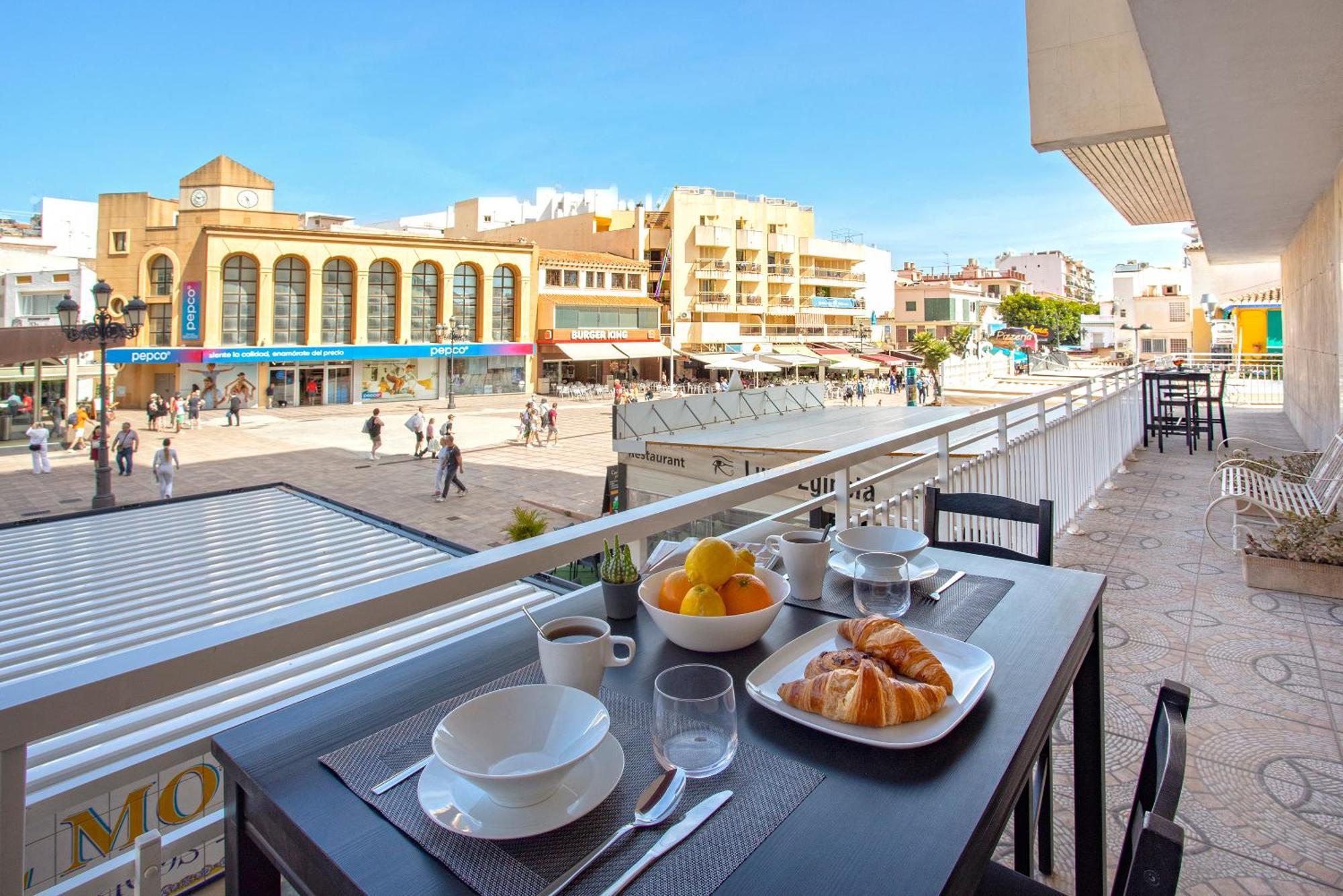 Precioso Apartamento Con Terraza En La Nogalera By Rent Me Torremolinos Kültér fotó
