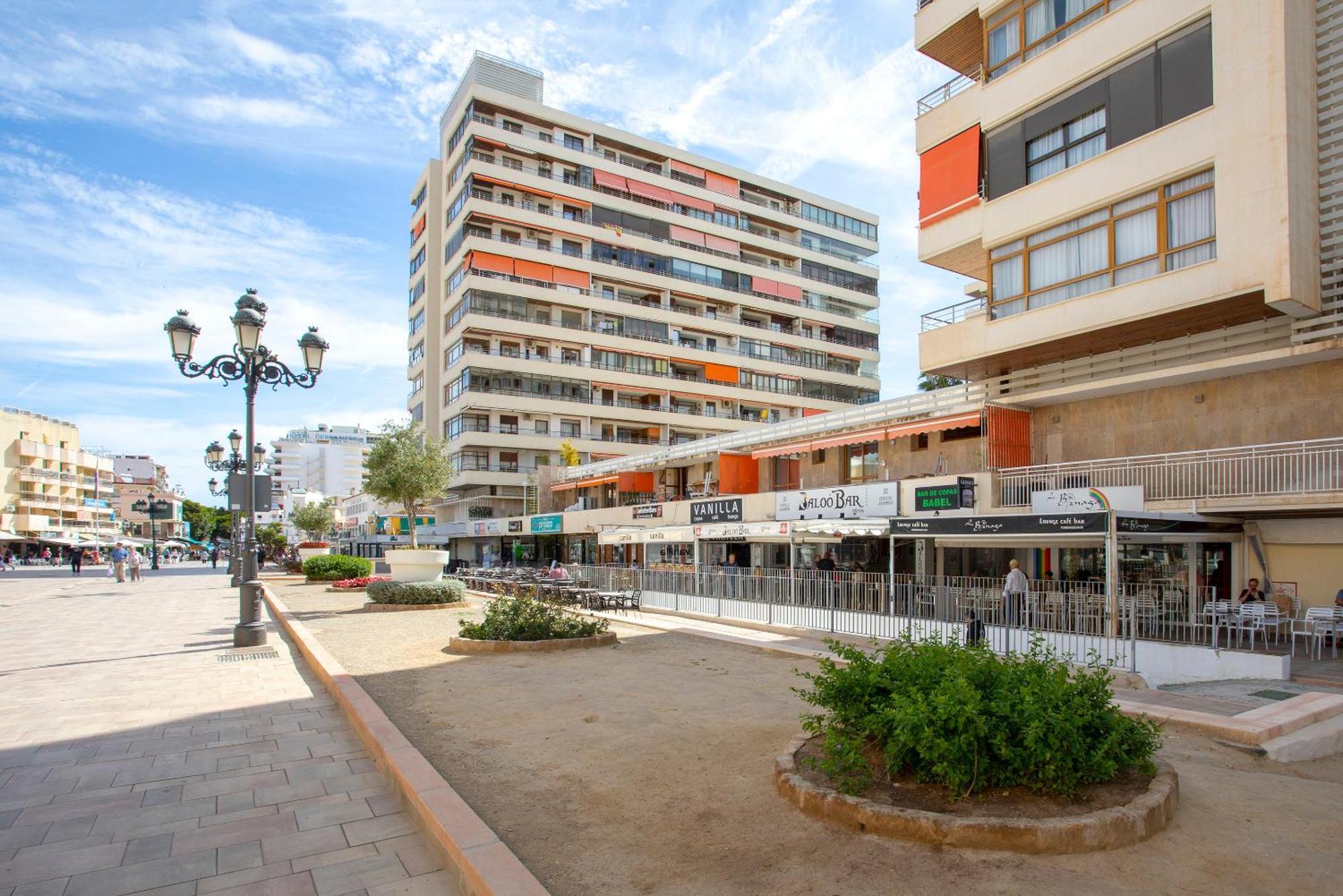 Precioso Apartamento Con Terraza En La Nogalera By Rent Me Torremolinos Kültér fotó